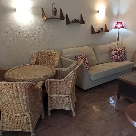Urbanizacion Oasis En A 100 M De La Playa Апартаменты Дения